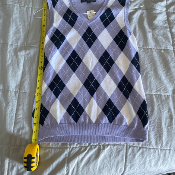 Brooks brothers vest. Never worn with tags - Picture 4 of 5